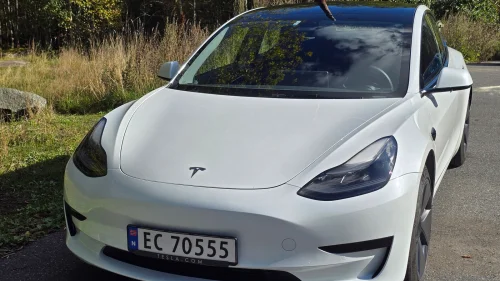 TESLA Model 3 Standard Range Plus RWD