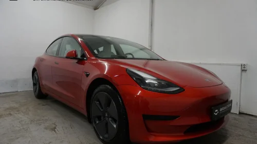 TESLA Model 3 SR+ | 448km | Autopilot | Varmepumpe | S+V | GARANTI