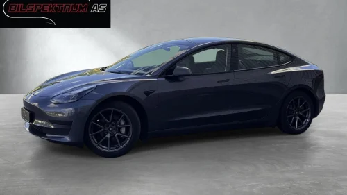 TESLA Model 3 Premium // V.Pumpe, El.bakluke ,Skinn, Autopilot, 360++