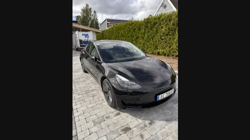 TESLA Model 3 Standard Range Plus RWD