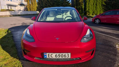 TESLA Model 3 Standard Range Plus RWD/1.Eier/V.Pumpe/Hvite seter/