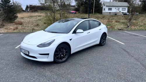 TESLA Model 3 Standard Range Plus RWD NY EU