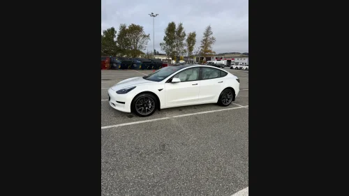 TESLA Model 3 Standard range