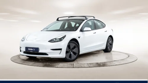 TESLA Model 3 Standard Range Plus RWD - R.Kam, Skinn, ACC