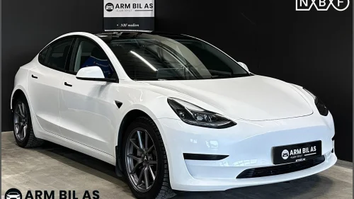 TESLA Model 3 SR+, krok, Panorama, Autopilot, HUD, sidekameraer++
