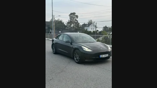 TESLA Model 3 448km/SR+/Varmepumpe/Skinn/Panorama/ACC