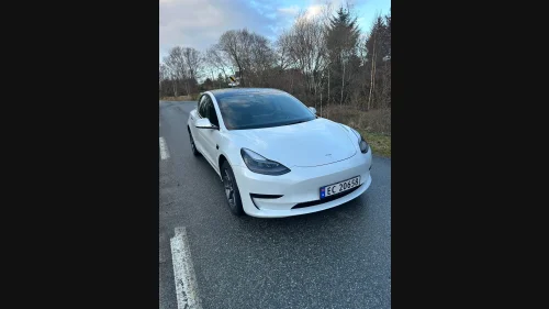 TESLA Model 3 Standard Range Plus RWD