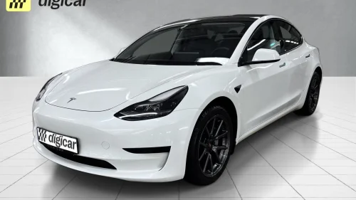 TESLA Model 3 Autopilot / 18" Aero / SR / S+V