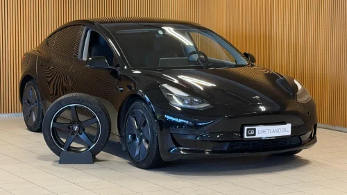 TESLA Model 3 STADARD RANGE / 448WLTP / SKINN / NAVI / KAMERA / NORSK