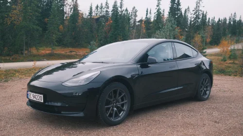 TESLA Model 3 Standard Range Plus RWD