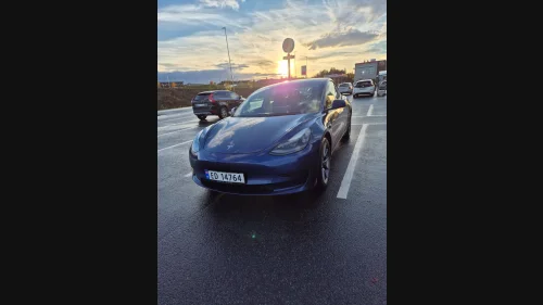 TESLA Model 3 Standard Range Plus RWD