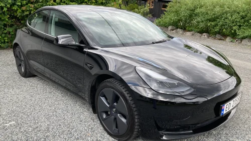 TESLA Model 3 Standard Range Plus RWD