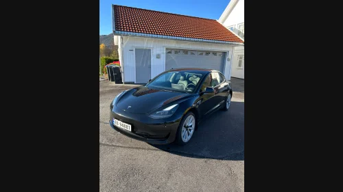 TESLA Model 3 Standard Range Plus RWD