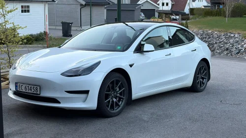 TESLA Model 3 Standard Range Plus RWD (SR+)