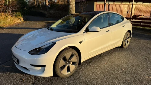 TESLA Model 3 Standard Range Plus RWD med vinterpakke (6 mnd garanti)