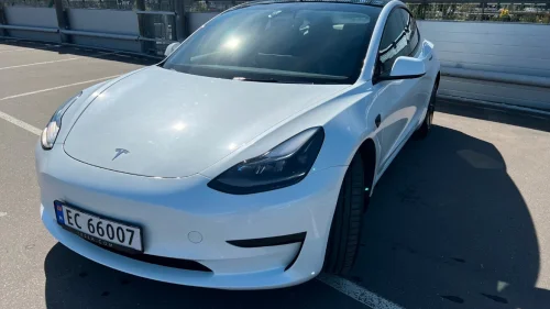TESLA Model 3 Standard Range Plus RWD