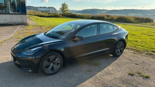 TESLA Model 3 Standard Range Plus RWD