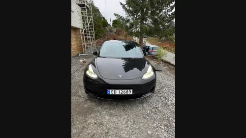 TESLA Model 3 Standard Range Plus RWD