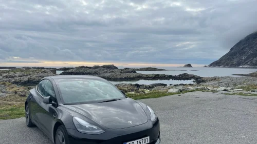 TESLA Model 3 Standard Range Plus RWD