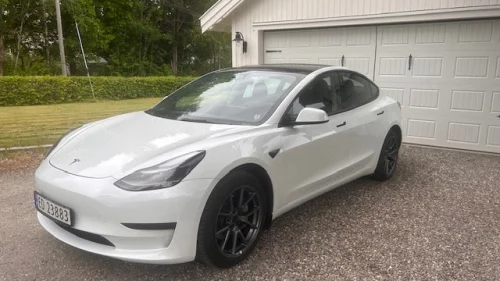 TESLA Model 3 Standard Range Plus RWD