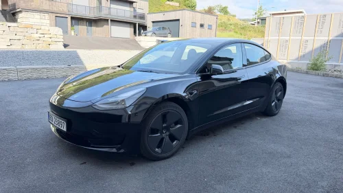 TESLA Model 3 Standard Range Plus RWD