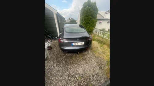 TESLA Model 3 Standard Range Plus RWD