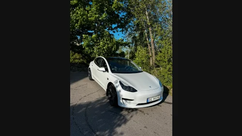 TESLA Model 3 Standard Range Plus RWD