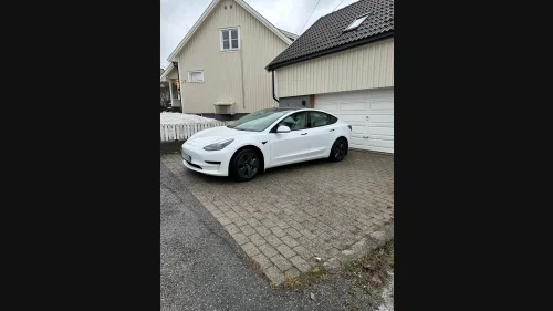 TESLA Model 3 MODEL 3 239KW
