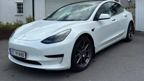 TESLA Model 3 SR+ RWD