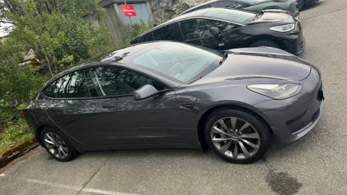 TESLA Model 3 Standard Range Plus RWD