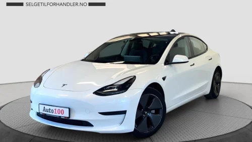 TESLA Model 3 // Skinn, Premium, EU2027, Krok, Autopilot, V.pumpe, +