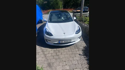 TESLA Model 3 Standard Range Plus RWD