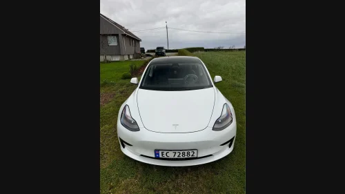 TESLA Model 3 Standard Range Plus RWD