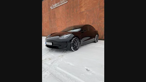 TESLA Model 3 MODEL 3 239KW RWD