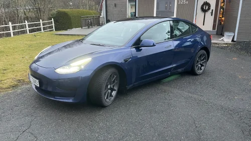 TESLA Model 3 Standard Range Plus RWD