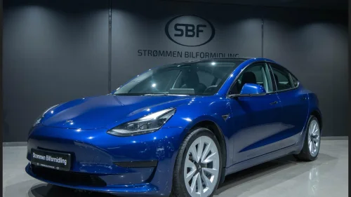 TESLA Model 3 STANDARD RANGE WLTP 491HK/VARMEPUMPE/RYZEN/AUTOPILOT