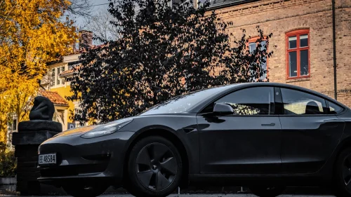 TESLA Model 3 RWD 283hk