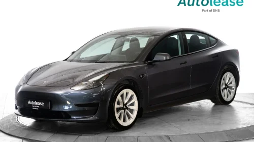 TESLA Model 3 RWD 283hk, ACC Navi Skinn Isofix +++,