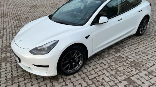 TESLA Model 3 RWD 283hk | 50kWh | krok