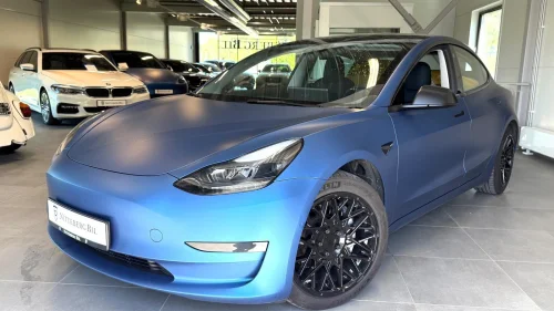 TESLA Model 3 SR/AUTOPILOT/VARMEPUMPE/NAVI/SKINN/PANORAMA