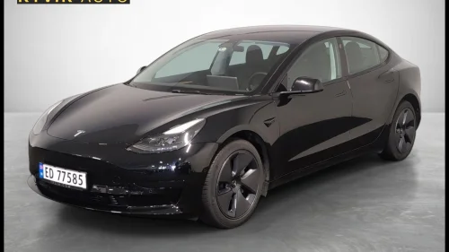 TESLA Model 3 EU-03.2026. 283HK|ISOFIX|R-KAMERA|AUTOPILOT|LAV KM ++