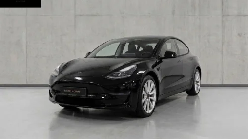 TESLA Model 3 491km WLTP/SR/Facelift/AP/Navi/R.kam/Pano/V.pumpe/+++