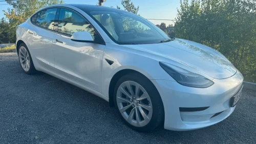 TESLA Model 3 MODEL 3
