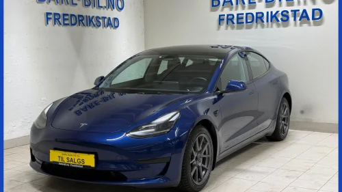 TESLA Model 3 SR Med Aut/Panorama/V,Ratt/Skinn/360/Acc/Pdc/EL Luke++