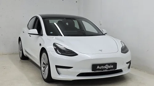 TESLA Model 3 SR+ RWD/Varmepumpe/AP/Skinn/Vinter/19 Sport +18