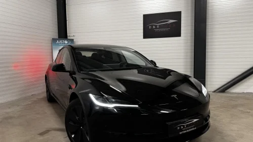 TESLA Model 3 Highland 513km WLTP AMD Ryzen/ Autopilot/ V.Pumpe