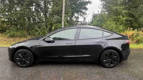 TESLA Model 3 Standard Range RWD