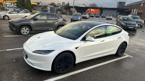TESLA Model 3 Highland,  S+V hjul 18'' inkl.