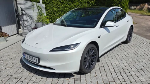 TESLA Model 3 RWD 283hk