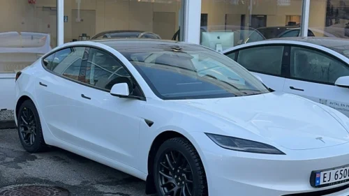 TESLA Model 3 RWD 283hk